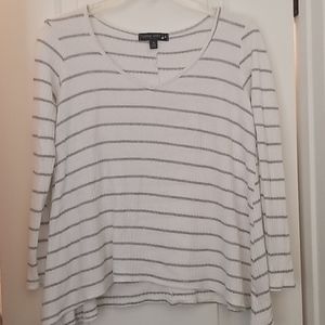 2/$10 😝 Living Doll Waffle Knit Thermal Shirt/Sweater